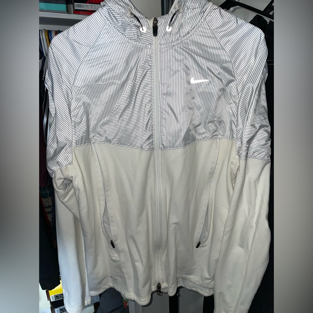 Nike Men's Gray Jacket